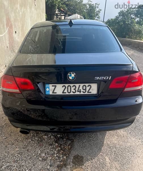 BMW 3-Series 2008 3