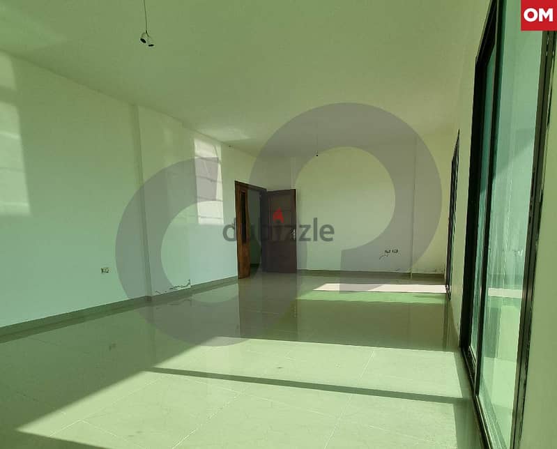 Sea facing luxurious apartment in Dohat el Hoss/دوحة الحص REF#OM108612 0