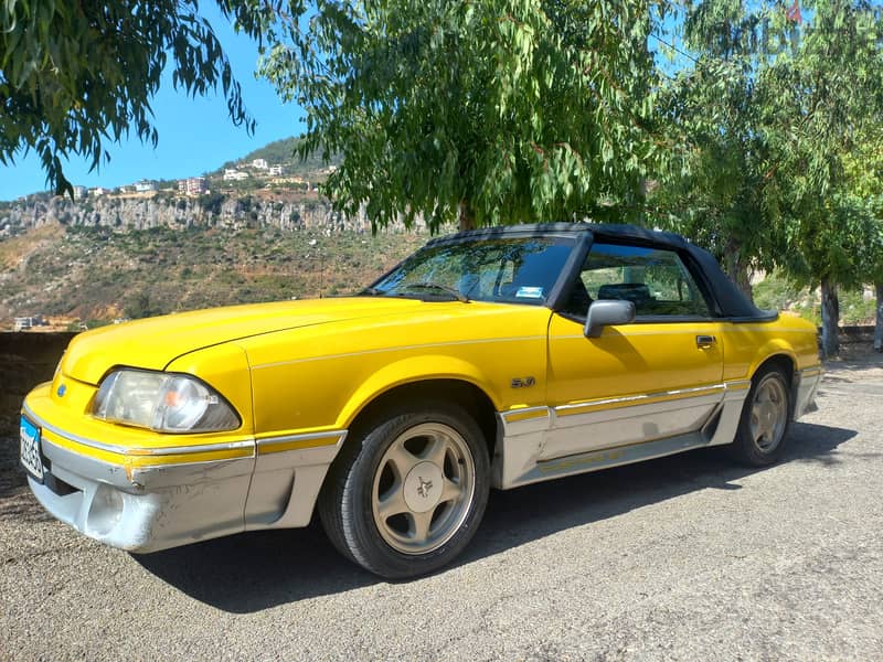 1991 Ford Mustang GT 3