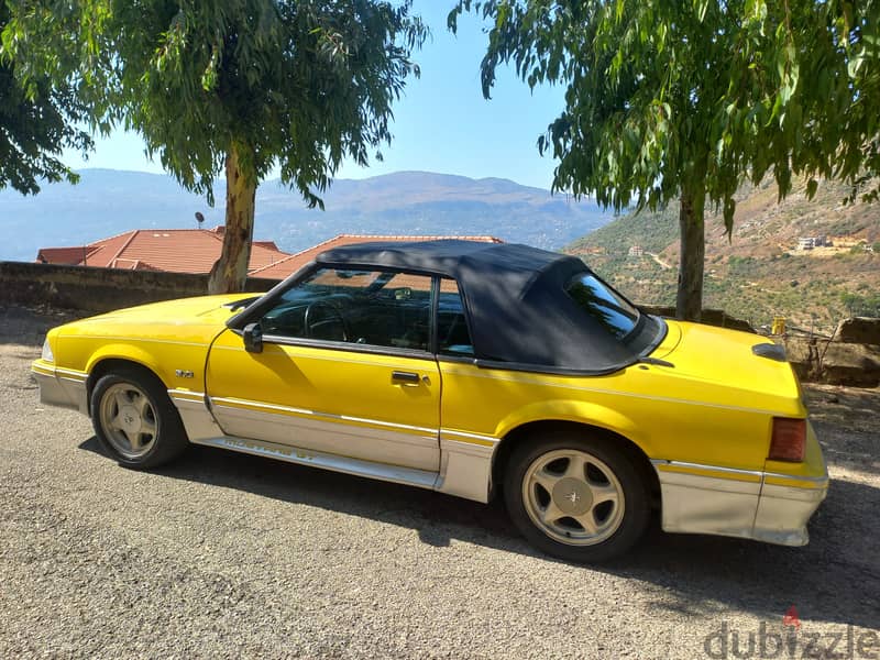 1991 Ford Mustang GT 6