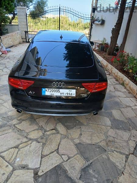 Audi A7 2011 4