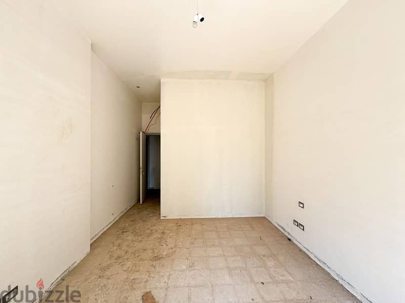 232m² Core & Shell Apartment for Sale in Sodeco 4