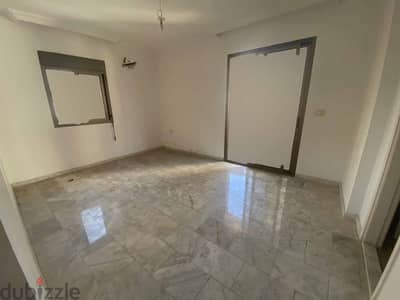 MAZRAA PRIME , BRAND NEW BUILDING  (220SQ) 3 BEDROOMS , (BT-974)