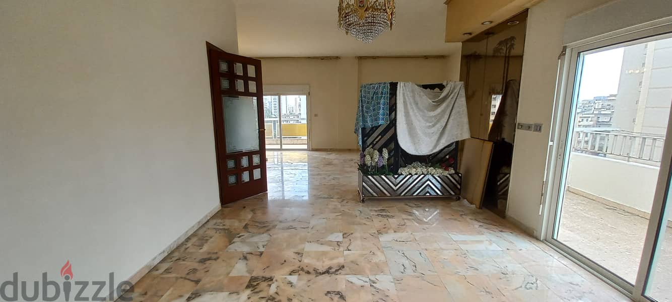 Apartment of 300sqm for rent in Zalkaشقة 300م2 للإيجار في الزلقا 2