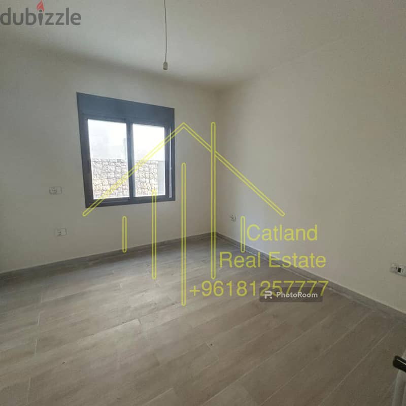 Ground floor Apartment for sale in Ain Saade  شقة للبيع في عين سعادة 7