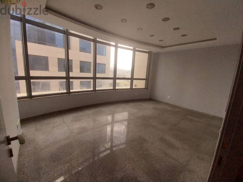 Great Condition Offices for rent in Burj Hammoud Mirana Chalouhy 9