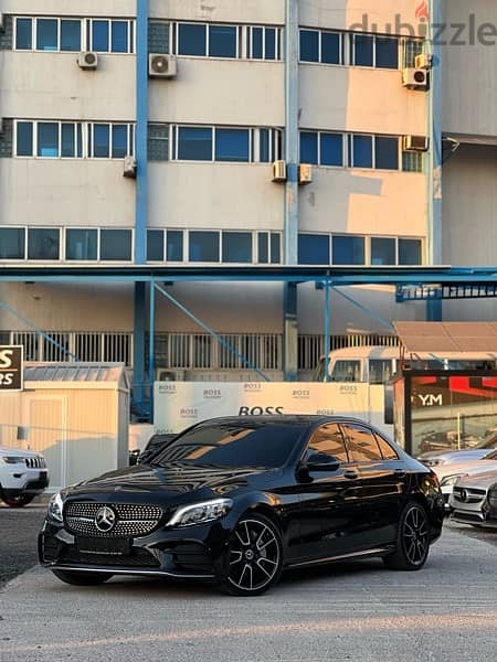 2018 Mercedes C300 0