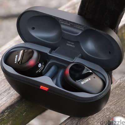 Sony WF-SP800N wireless noise cancelling audio earbuds