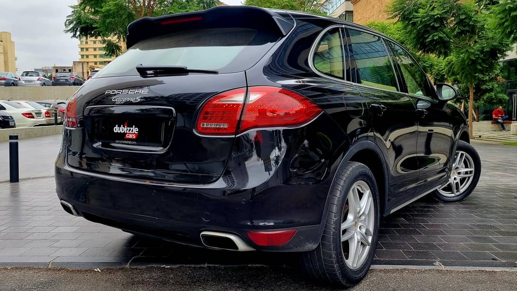 2011 Porsche Cayenne S 4