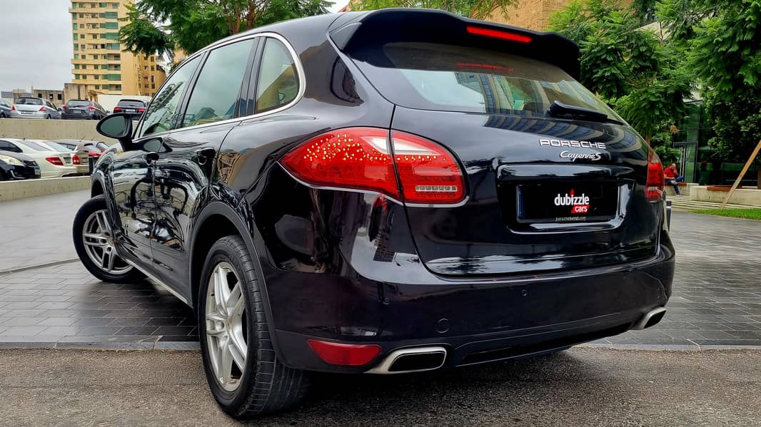 2011 Porsche Cayenne S 6