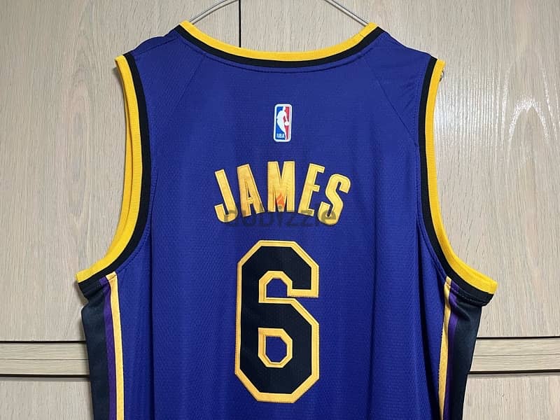 king lebron  james 6 air jordan lakers special edition jersey 2022 0