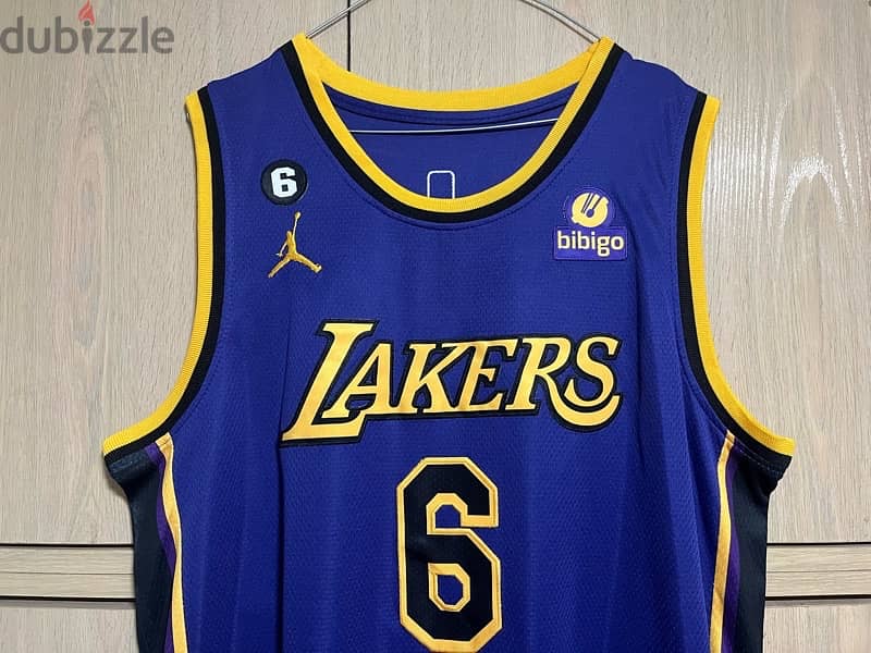 lebron james 6 air jordan lakers jersey 3