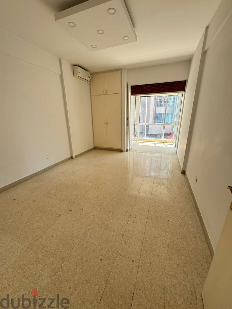 Spacious & fully renovated Apartment for rent in Rawche- Beirut 1