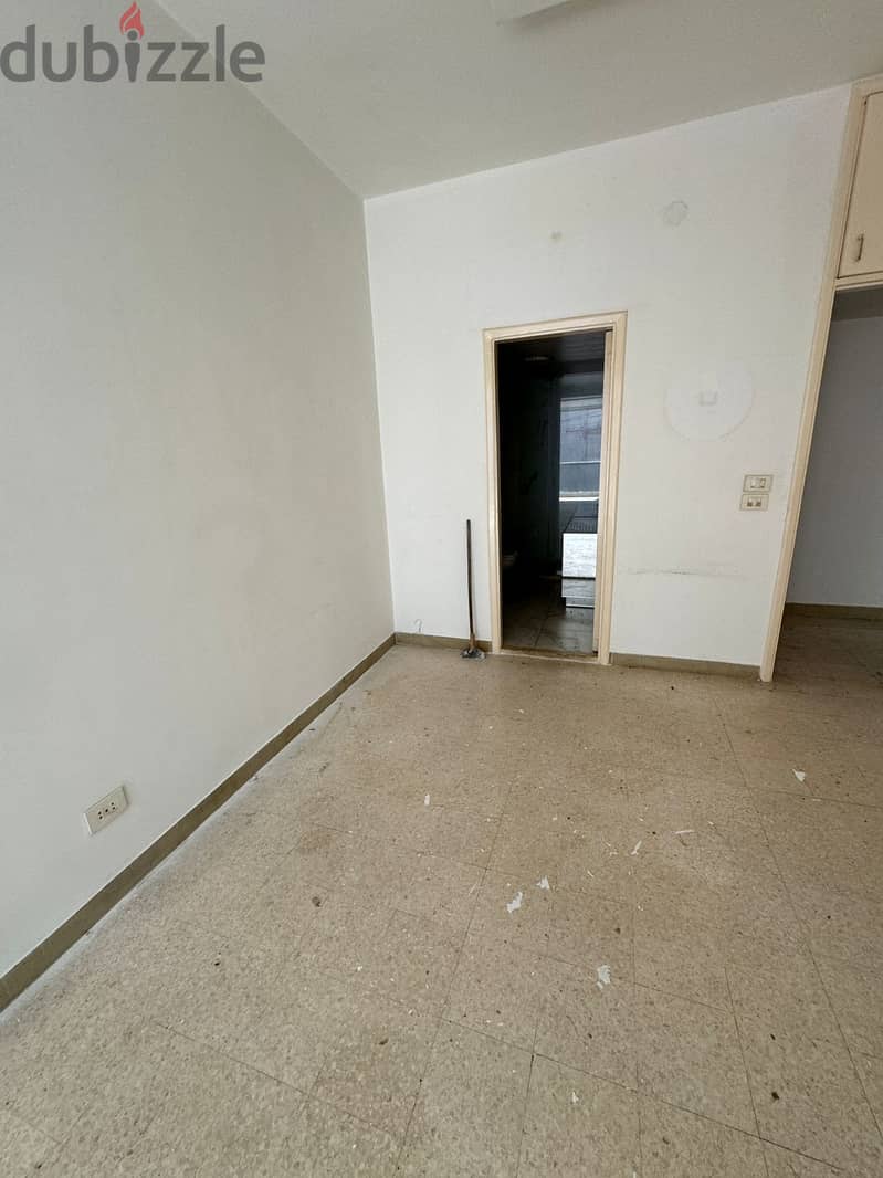 Spacious & fully renovated Apartment for rent in Rawche- Beirut 5