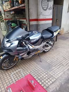 GXR 2002 1000 cc mechye 25 alf sak be3 fadeh badah cherke 76095392