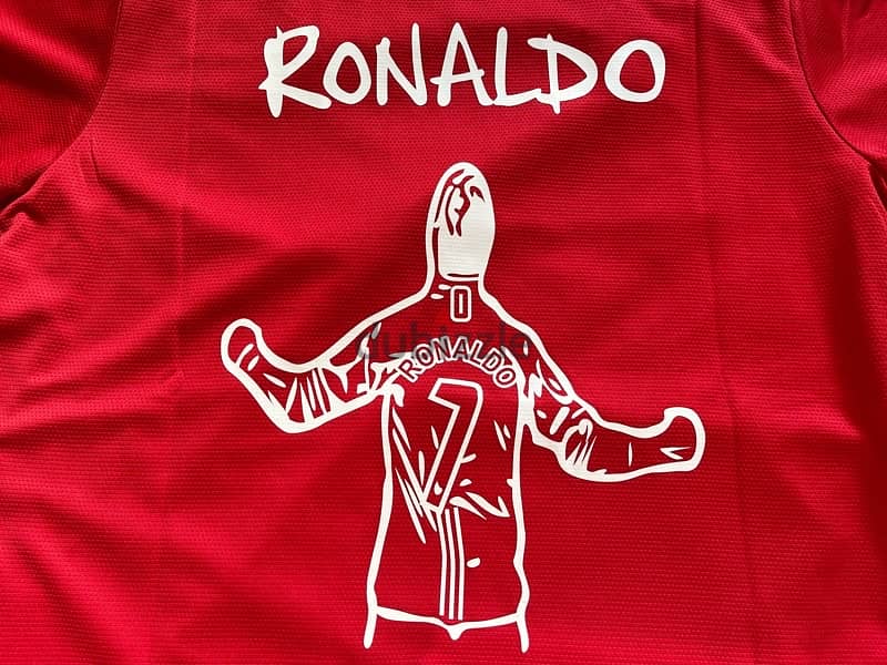 Manchester United ronaldo CR7 the goat kit special edition 4