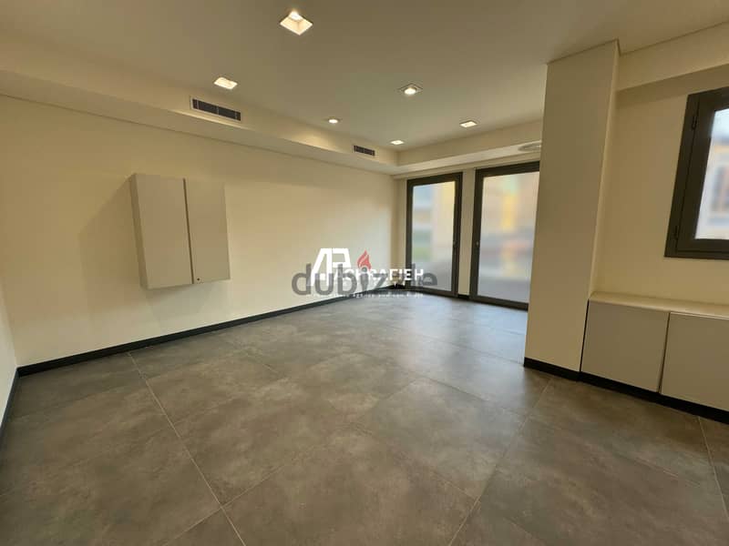 Office For Rent in Downtown - مكتب للأجار في وسط بيروت 1