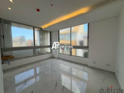 Office For Rent in Achrafieh - مكتب للإجار في الأشرفية