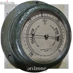 Vintage Barometer

ساعة ضغط جوي بحرية انتيك