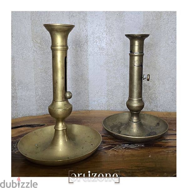 Vintage brass candlestick holders 
شمعدان نحاس انتيك 1