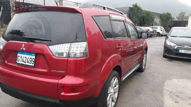 Mitsubishi Outlander 2011 2