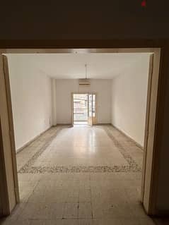 150m 3Bedroom 1st floor apartment sale baouchrieh Ittihad Metn