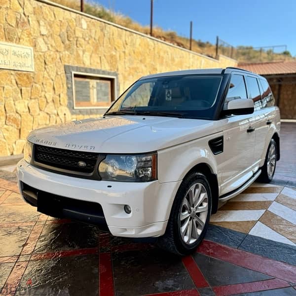 Land Rover Range Rover Sport 2010 1