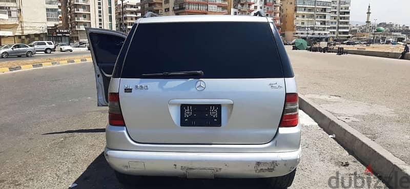 Mercedes-Benz ML-Class 1998 16