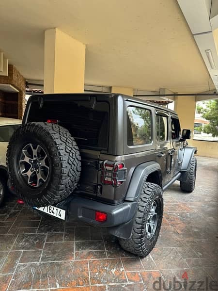 Jeep Wrangler Rubicon 2018 super clean 1