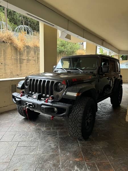 Jeep Wrangler Rubicon 2018 super clean 5