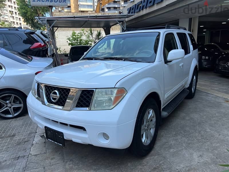 Nissan Pathfinder 2006 1