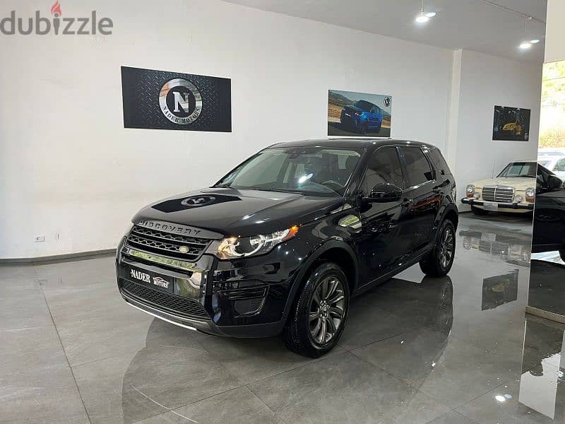 Land Rover Discovery Sport 2017 0