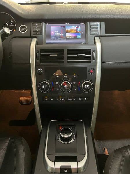 Land Rover Discovery Sport 2017 13