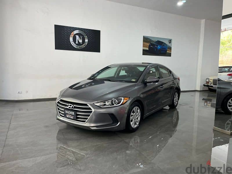 Hyundai Elantra 2018 1