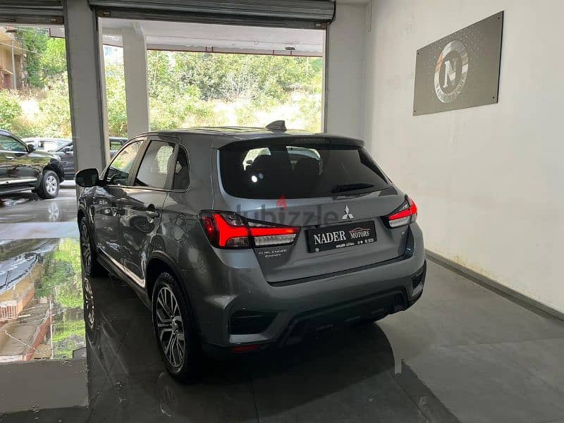 Mitsubishi Outlander Sport 2020 7