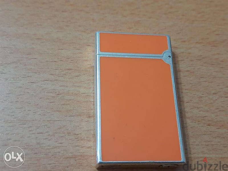 ST Dupont Paris Made in France orange lacquer Lighter. 100% Authentic 1