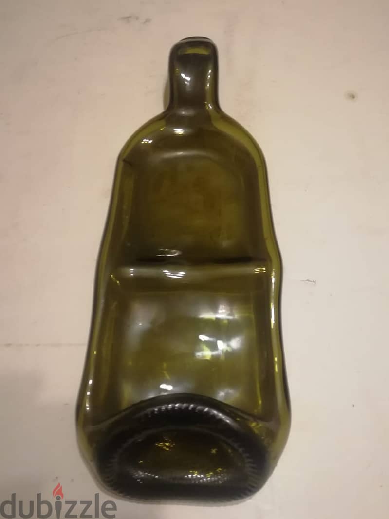 Decorative squeezed glass bottle ashtray 1