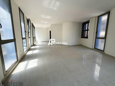 Office For Rent in Achrafieh - مكتب للأجار في الأشرفية