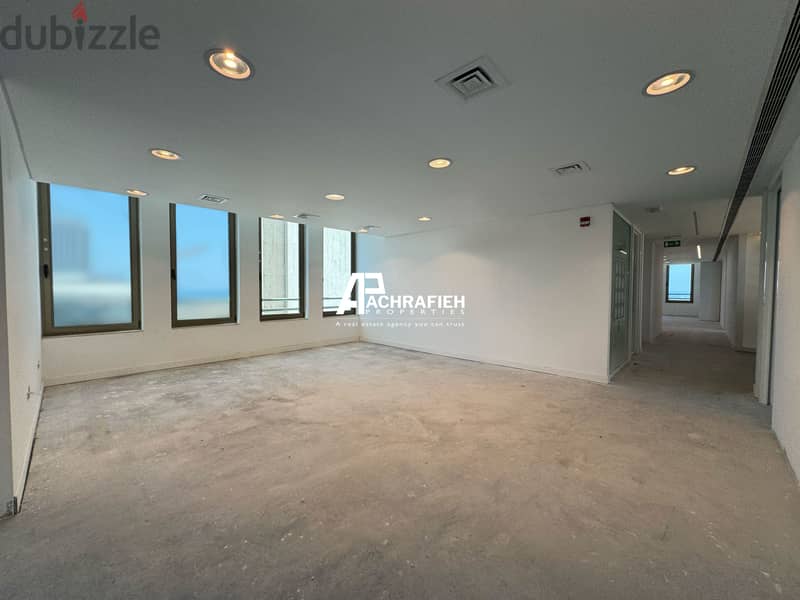 Sea view Office For Rent in Downtown - مكتب للأجار في وسط بيروت 16