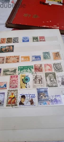 2 big albums are very old stamps  from around the worldgood collection 10