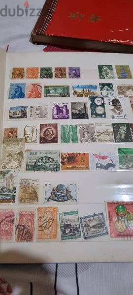 2 big albums are very old stamps  from around the worldgood collection 13