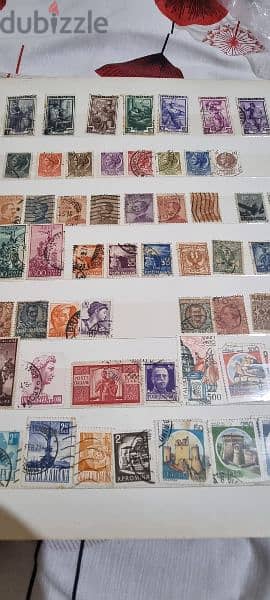 2 big albums are very old stamps  from around the worldgood collection 19