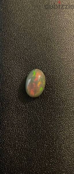 Opal stone 3