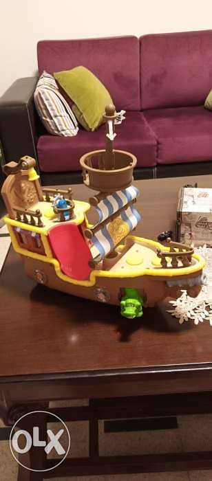 Boat toy 1