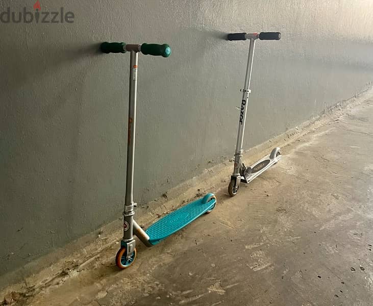 Razor Scooters (One Foldable) 0