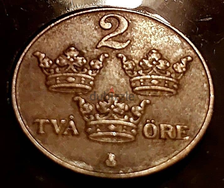 Sweden WWII 1938 2 Ore Gustav V bronze coin 0