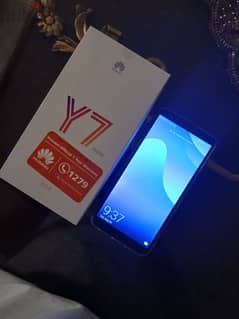 y7 prime 2018  32 Gb كتير نضيف 0