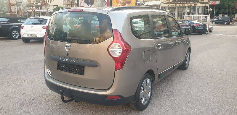 Dacia Lodgy 2015 manuel 7 seats f. o like new 4