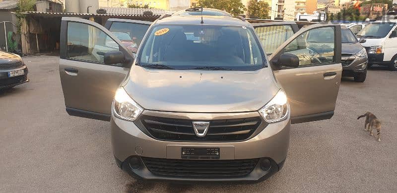 Dacia Lodgy 2015 manuel 7 seats f. o like new 12