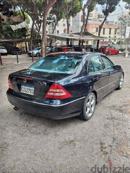 Mercedes-Benz C-Class 2006 8